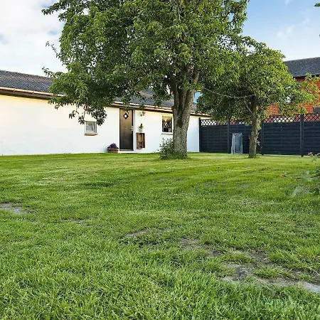 Semesterbostad One-bedroom Holiday In Hadsund 2 *